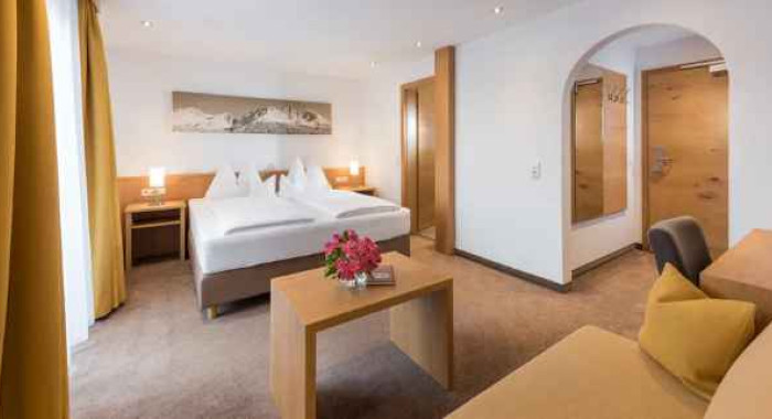 Hotel Resch, Kitzbuhel ski chalet, image 5